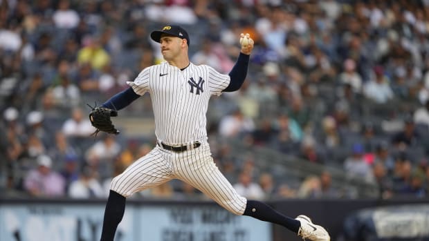 New York Yankees RP Lucas Luetge throwing pitch at Yankee Stadium